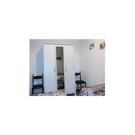 Two-bedroom -sp- 04 La Spezia
